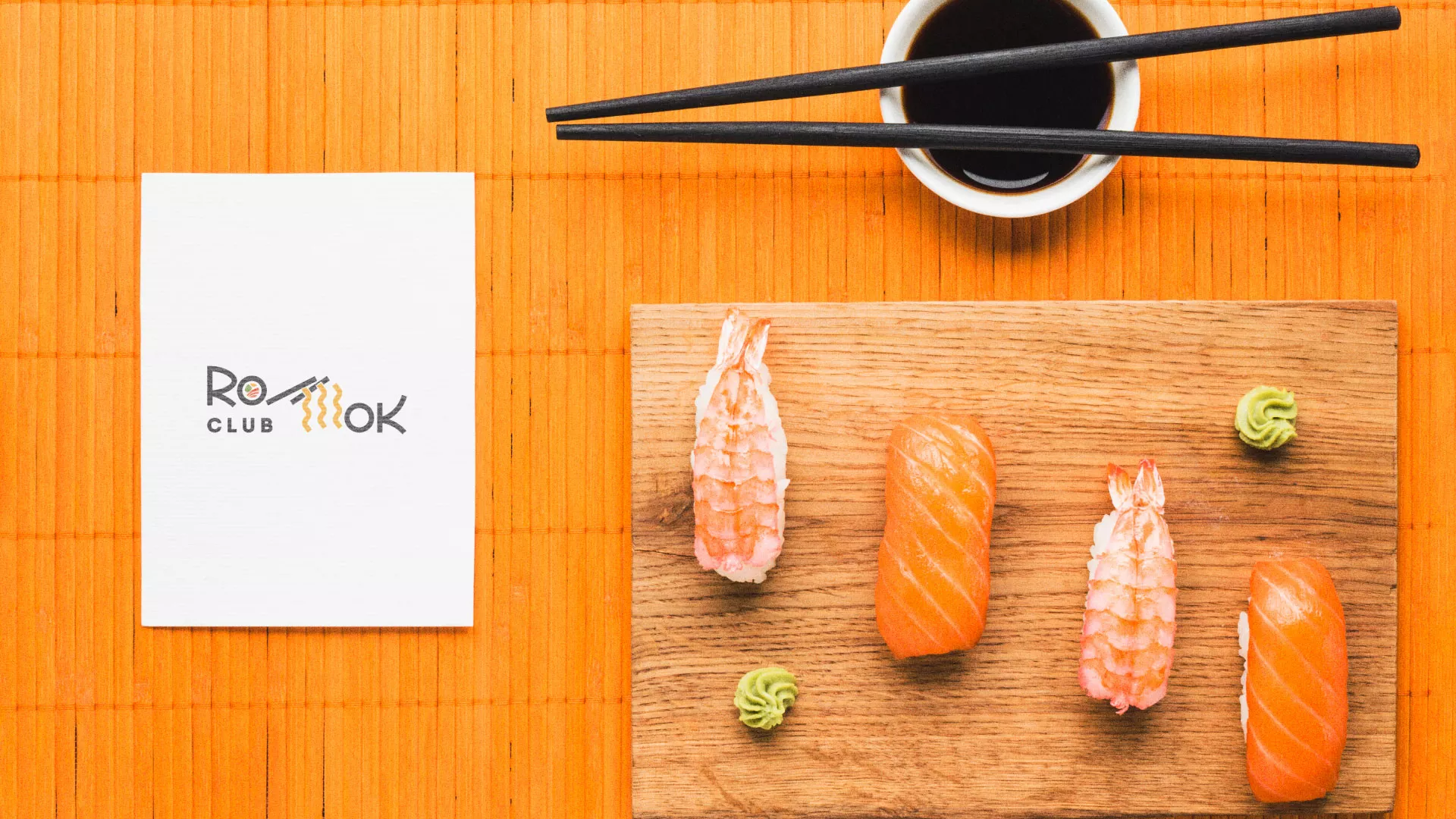 Создание логотипа суши-бара «Roll Wok Club» в Новосибирске